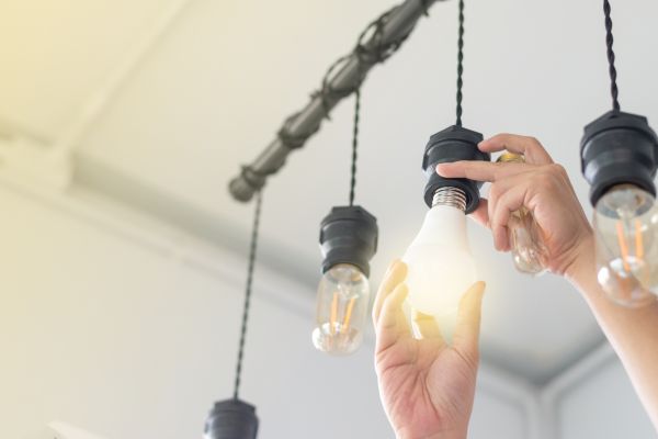 Light Bulb Changing Service in Sandpoint