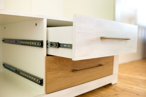 Pull Handle Installation in Sandpoint