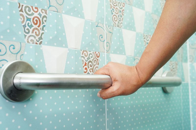 Safety Bar Installation